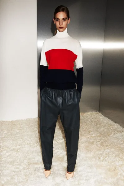 Look 4